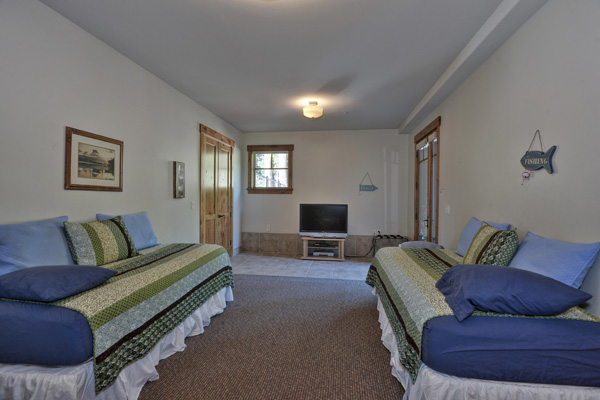 Tahoe Vacation Rentals - Lake Front House - Bedroom 4

